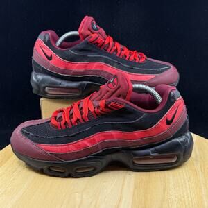 Nike Air Max 95 Essential Team Red Black Bordeaux Size 8.5 Sneakers 749766-600